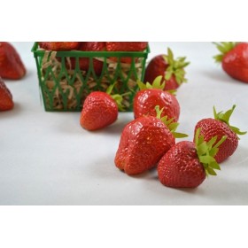 Assorted Strawberries (1 dz)